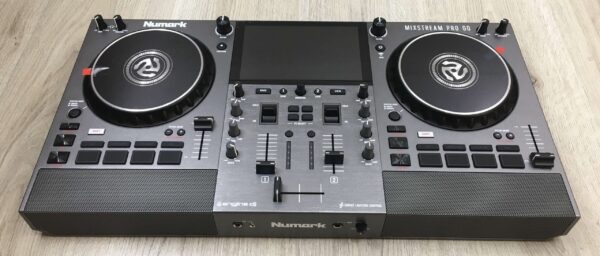 Numark mixstream pro go