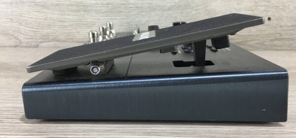 Nux MG 30