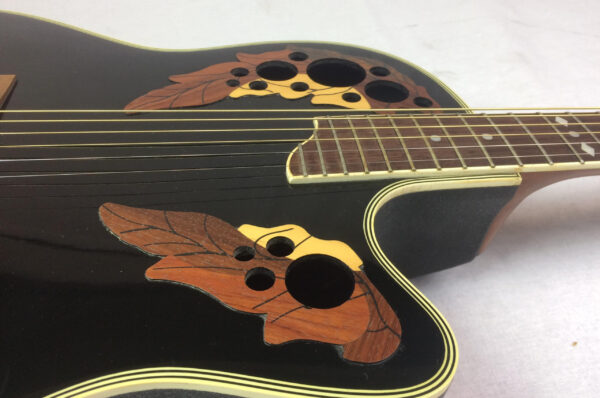 Ovation Celebrity Deluxe CC 268 Black