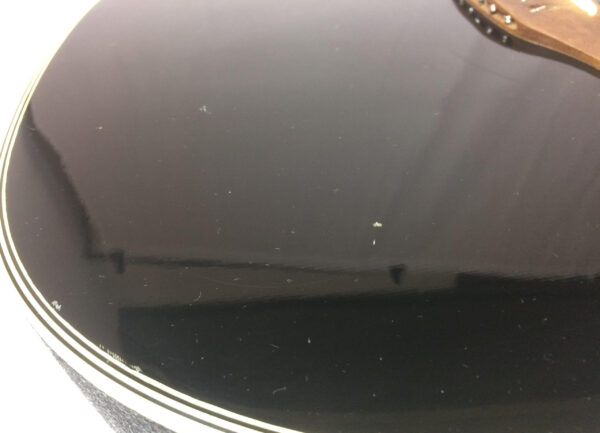 Ovation Celebrity Deluxe CC 268 Black