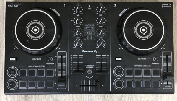 Pioneer DDJ-200 Smart DJ Controller