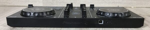 Pioneer DDJ-200 Smart DJ Controller