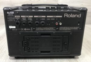 Roland AC-33 RW
