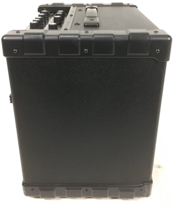 Roland Cube 30 Bass