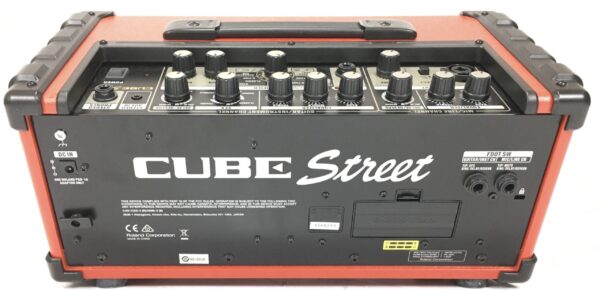 Roland Cube Street Red