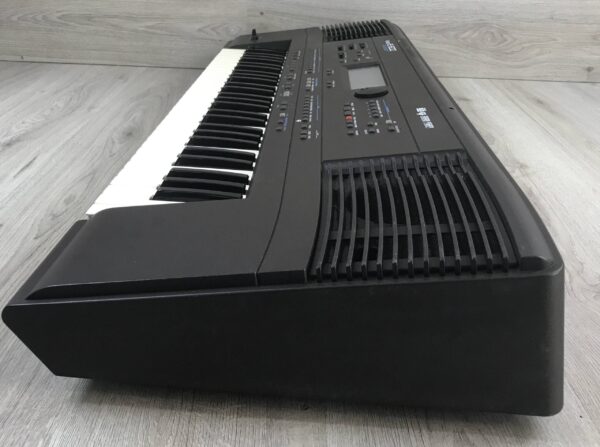Roland E-600