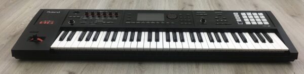 Roland FA-06