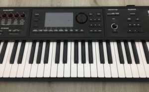 Roland FA-06