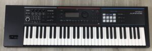 Roland Juno DS61