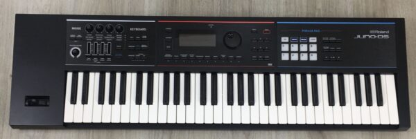 Roland Juno DS61