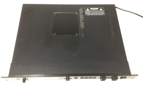 Roland JV880