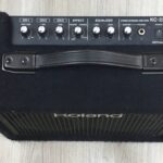 Roland KC-220