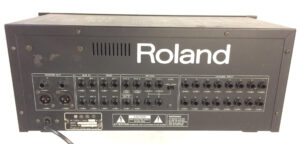 Roland M-160 Mixer 16 canali