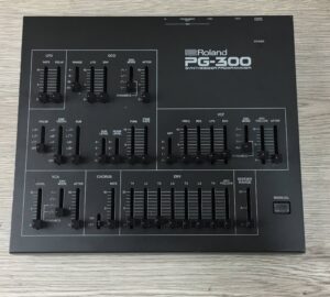 Roland PG-300