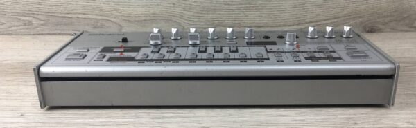 Roland TB-03