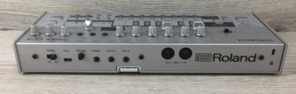 Roland TB-03