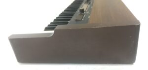 Roland VK-8 con custodia
