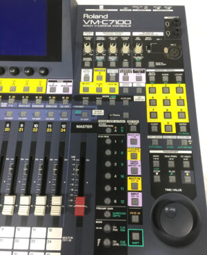 Roland VM-C7100 + Vm-7100 mixer digitale