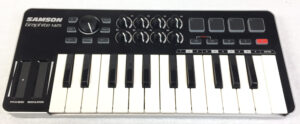 Samson Graphite M25