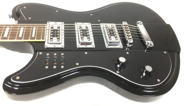 Schecter Ultra VI Baritona Mancina con custodia rigida