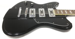Schecter Ultra VI Baritona Mancina con custodia rigida
