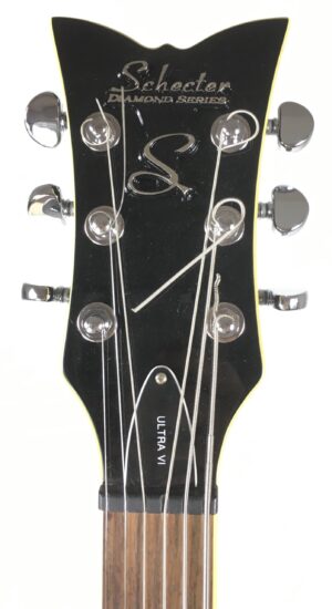 Schecter Ultra VI Baritona Mancina con custodia rigida