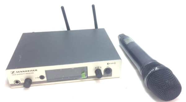 Sennheiser EW300 G3 ricevitore + trasmettitore 835