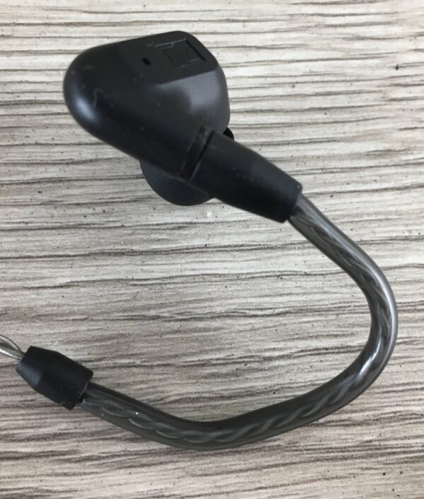 Sennheiser IE 200