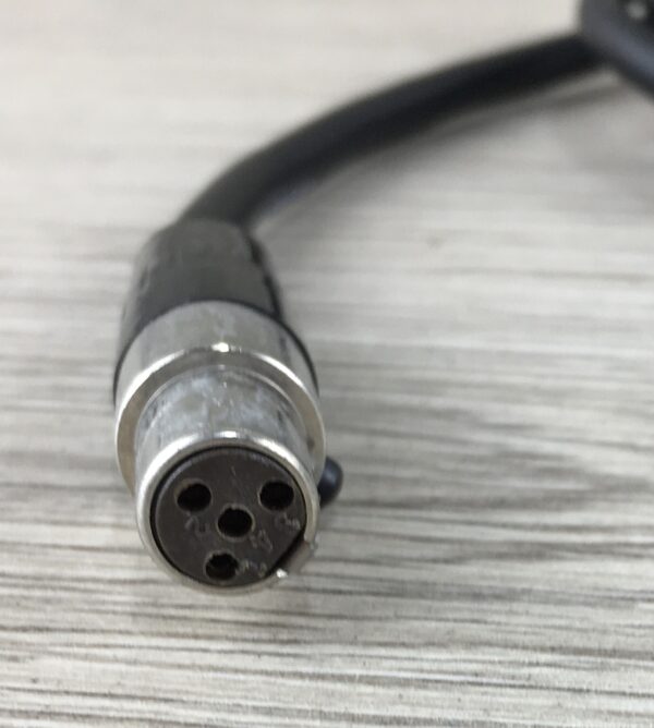 Shure WA302
