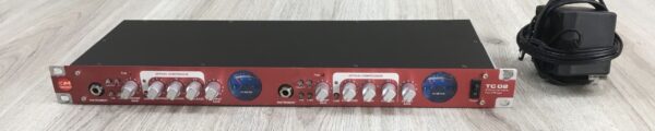 SM Pro Audio TC02 preamplificatore compressore valvolare