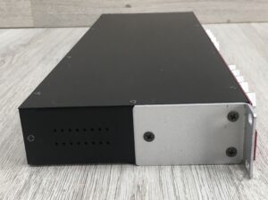 SM Pro Audio TC02 preamplificatore compressore valvolare