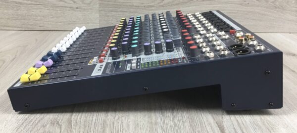 Soundcraft Efx 8