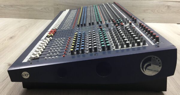 Soundcraft LX7 II