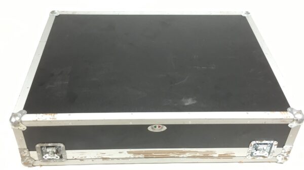 Soundcraft Si Compact 32 canali con flight case