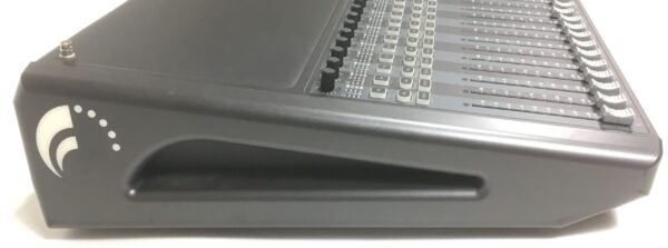 Soundcraft Si Compact 32 canali con flight case
