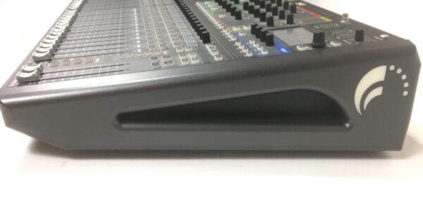 Soundcraft Si Compact 32 canali con flight case