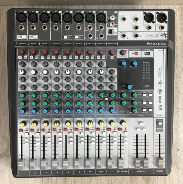 Soundcraft Signature 12 MTK