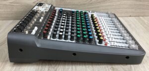 Soundcraft Signature 12 MTK