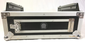 Stage Line Flight Case per mixer e 4 unità rack