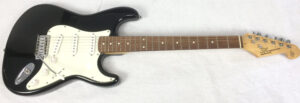 SX Stratocaster con amplificatore e custodia