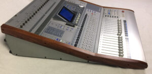 Tascam DM3200 + IF FW MKII