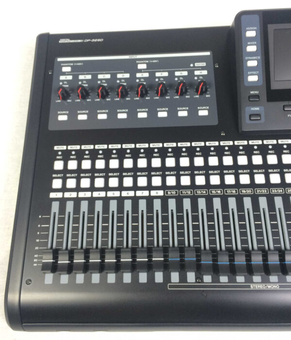 Tascam DP32SD Digital Portastudio 32 tracce