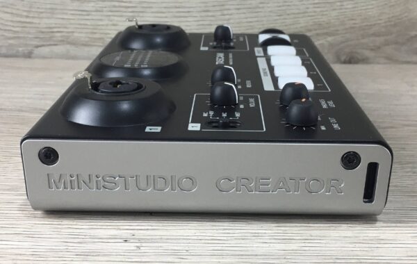 Tascam US-42B