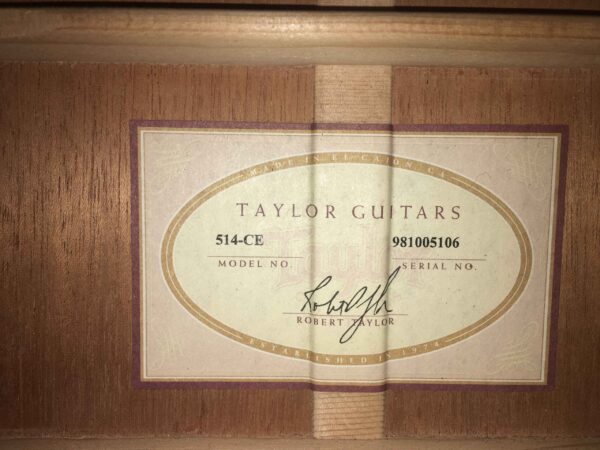 Taylor 514 CE Seriale 981005106