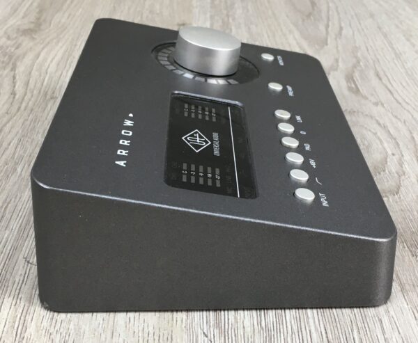 Univeral Audio Arrow
