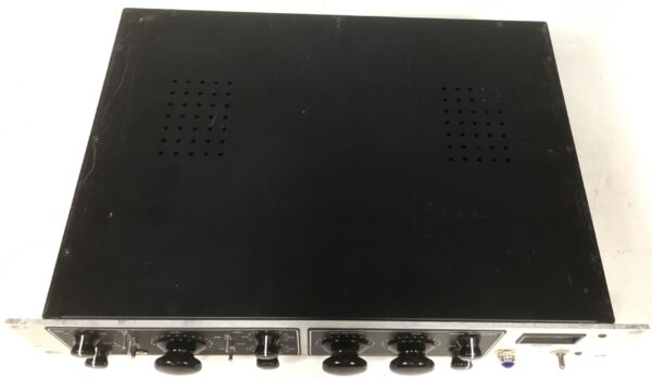 Universal Audio LA 610 Preamplificatore Microfonico Valvolare