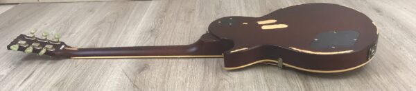 Vintage V100 Icon Distressed Tobacco Sunburst
