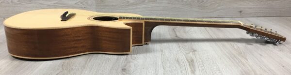 Vintage V1200N Natural