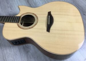 Vintage V1200N Natural