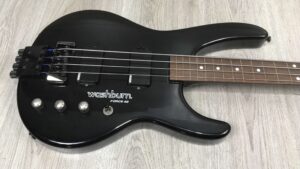 Washburn Force 42 Fretless
